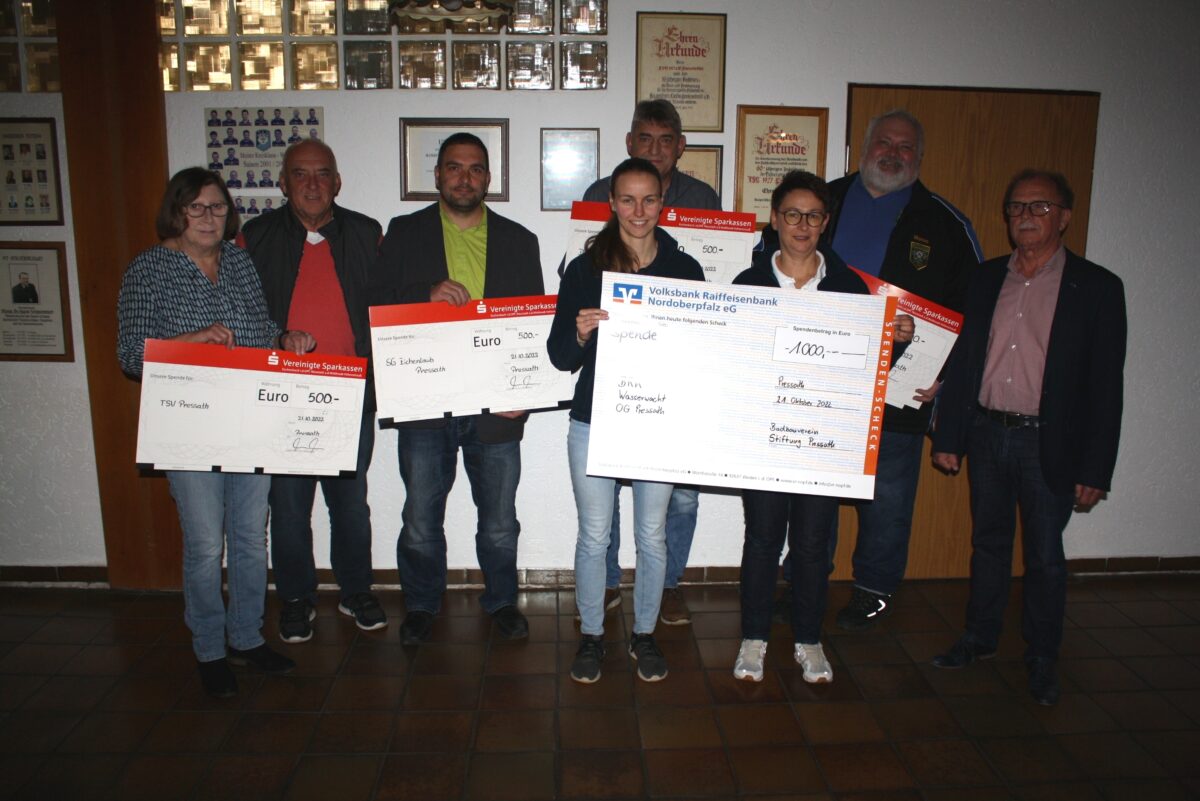 Großzügige Spende für junge Wasserretter
