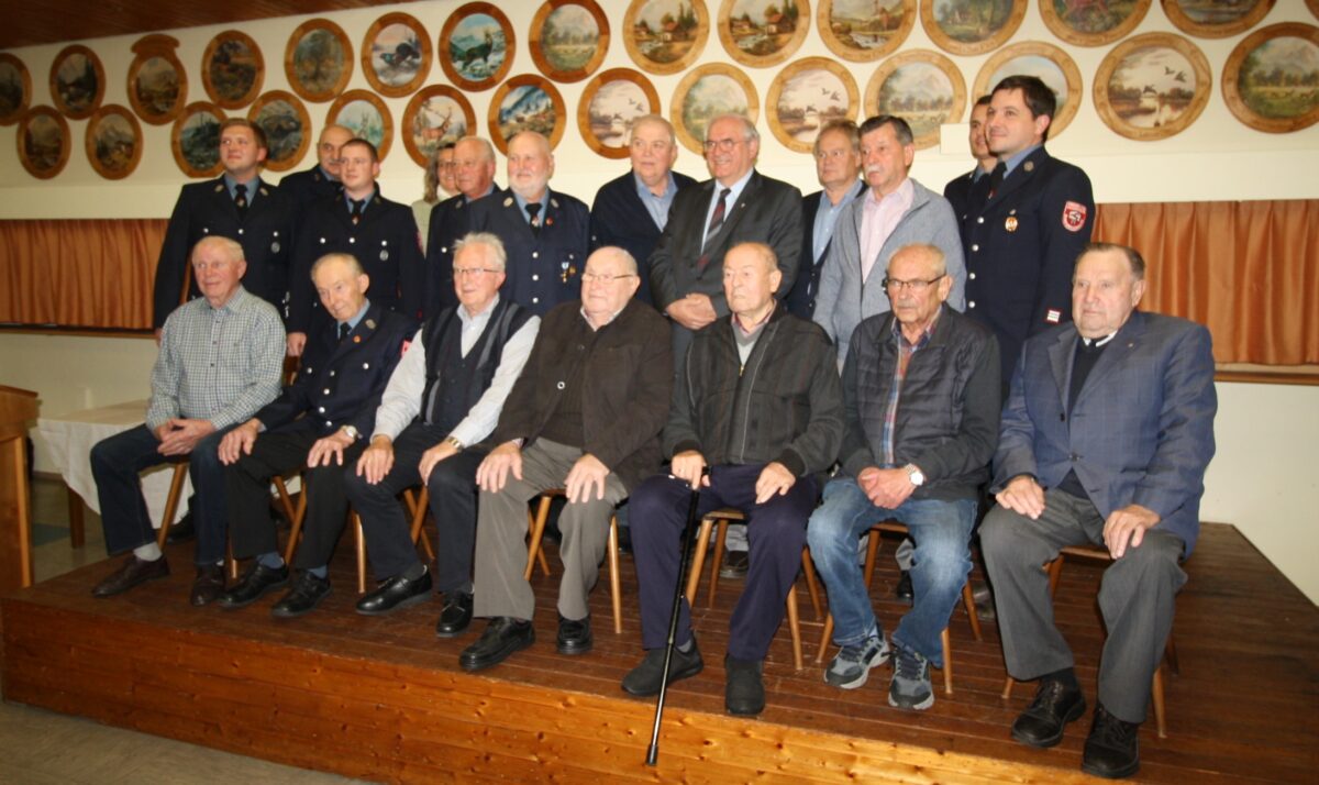 Gelebtes Miteinander bei der Wehr: Kameraden geehrt