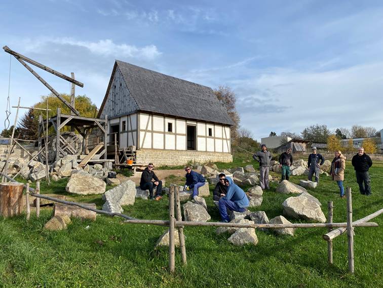 Wenn Nachbarn voneinander lernen: Mauern bauen und Vorurteile einreißen