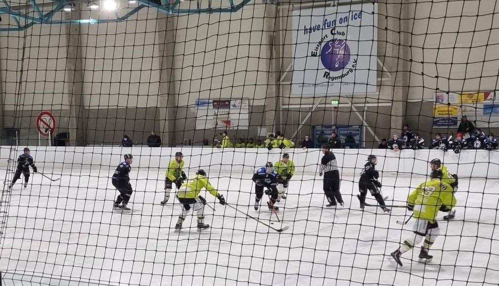 Die Stiftland-Dragons mischen die Bezirksliga auf: Fünf Spiele, fünf Siege