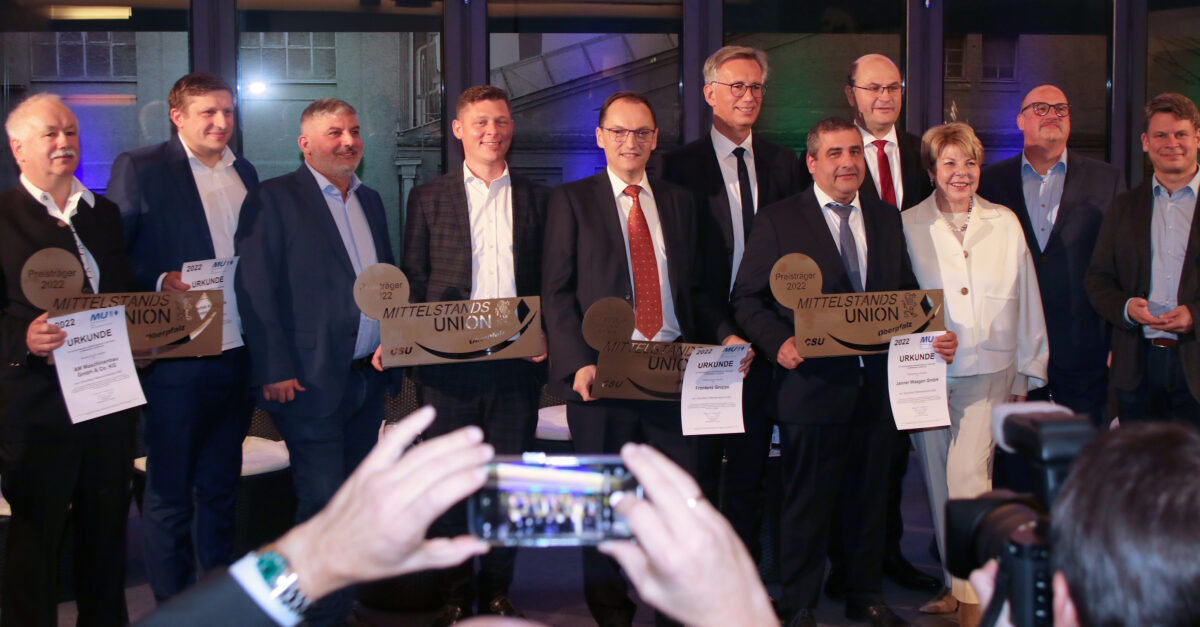 Starke Unternehmer, die über den Tellerrand hinausblicken