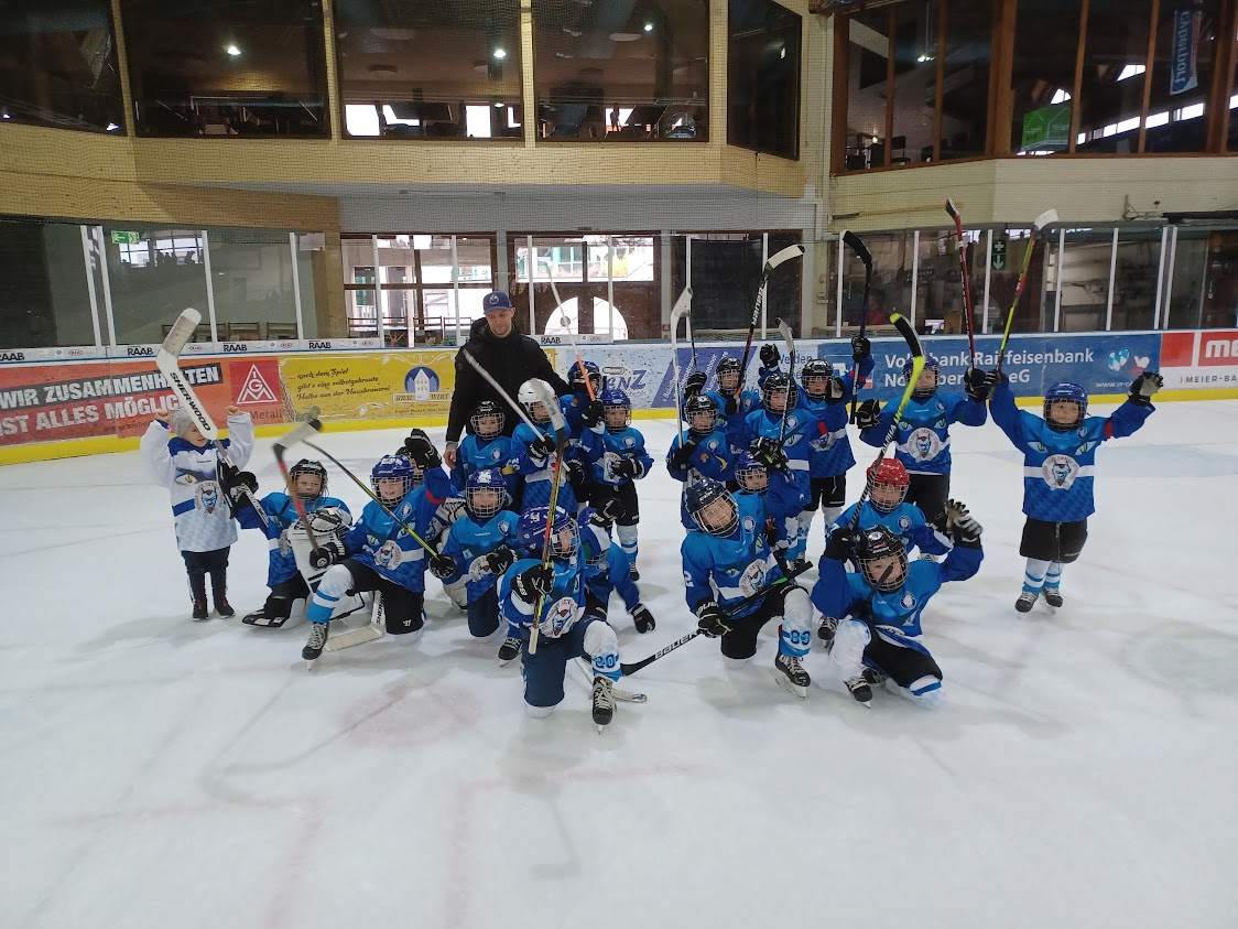 U 20 der Blue Devils verliert Derbys gegen Selb zweimal hauchdünn