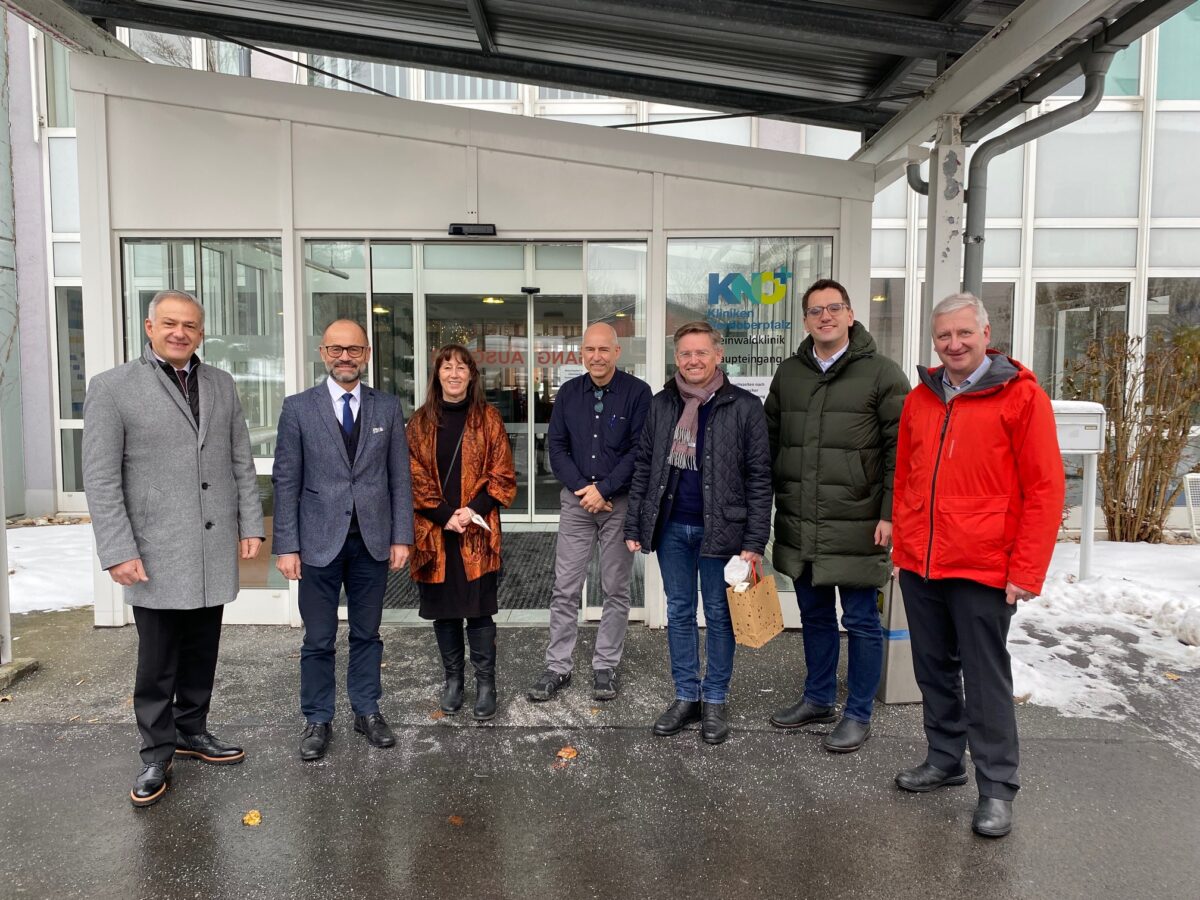 Politischer Weihnachtsbesuch im Gesundheitswesen