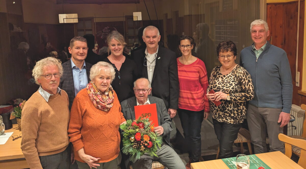SPD-Ortsverein Erbendorf-Wildenreuth zeichnet verdiente Mitglieder aus