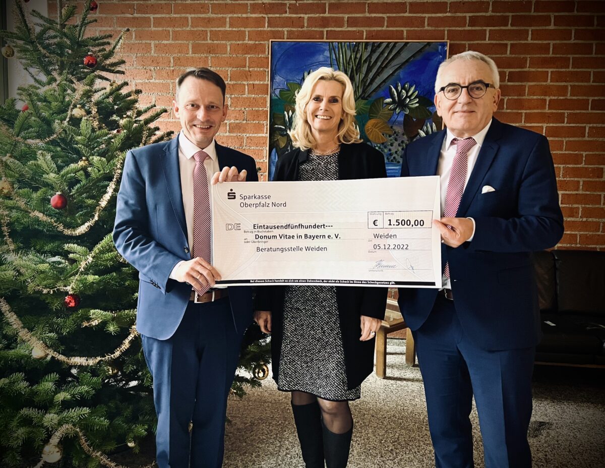 Ein starkes Netzwerk: Sparkasse Oberpfalz Nord unterstützt Donum Vitae