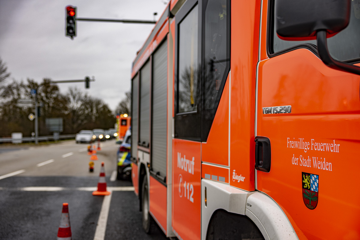 Jugendfeuerwehrmann verhindert 10.000‑Euro-Schaden in Parkstein