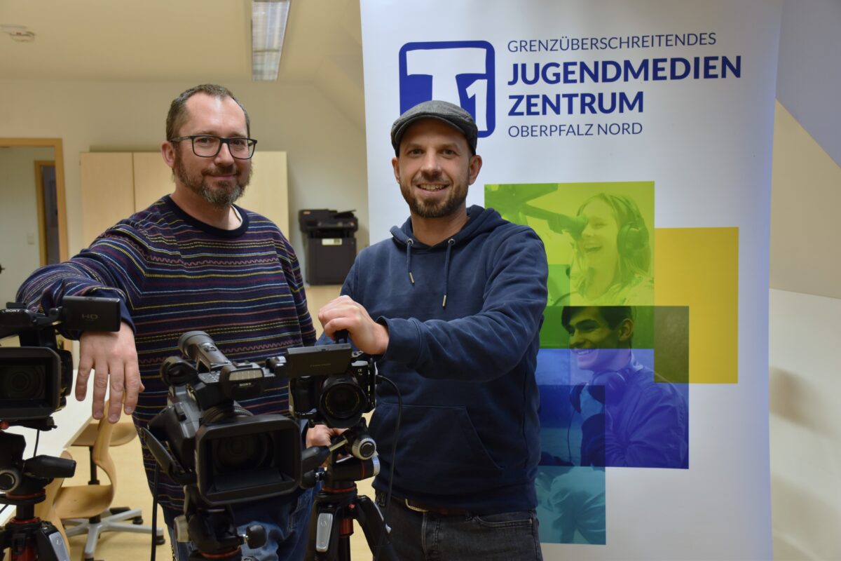 „Hundslinger Hochzeit“: Hinter der Kamera mitarbeiten