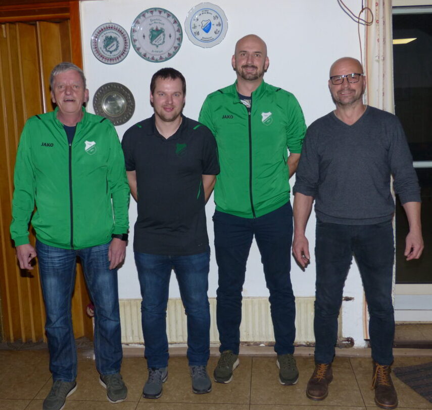 Vertragsverlängerung in Neudorf: Vorstand stellt seinem Trainer gutes Zeugnis aus