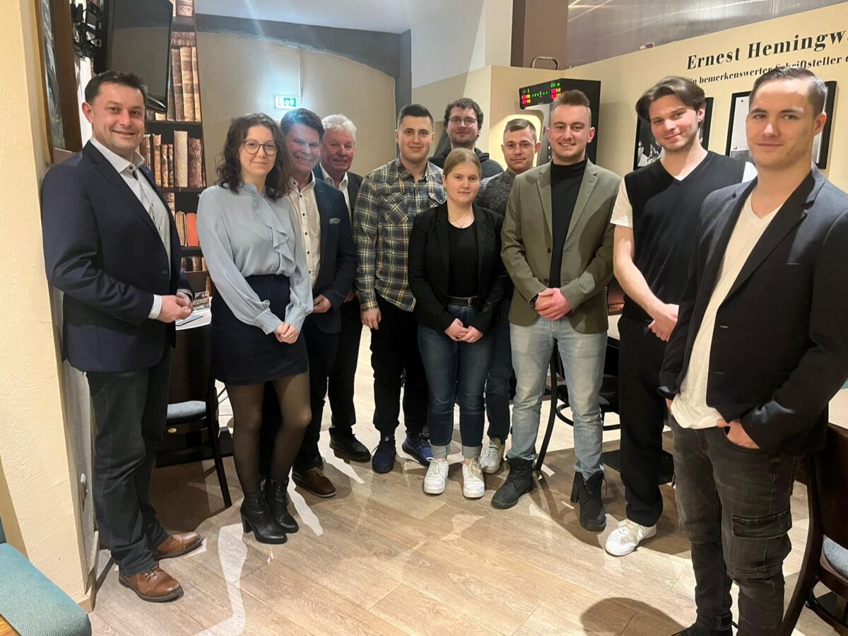 Aktiv mit anpacken: JU-Weiden unter neuer Führung