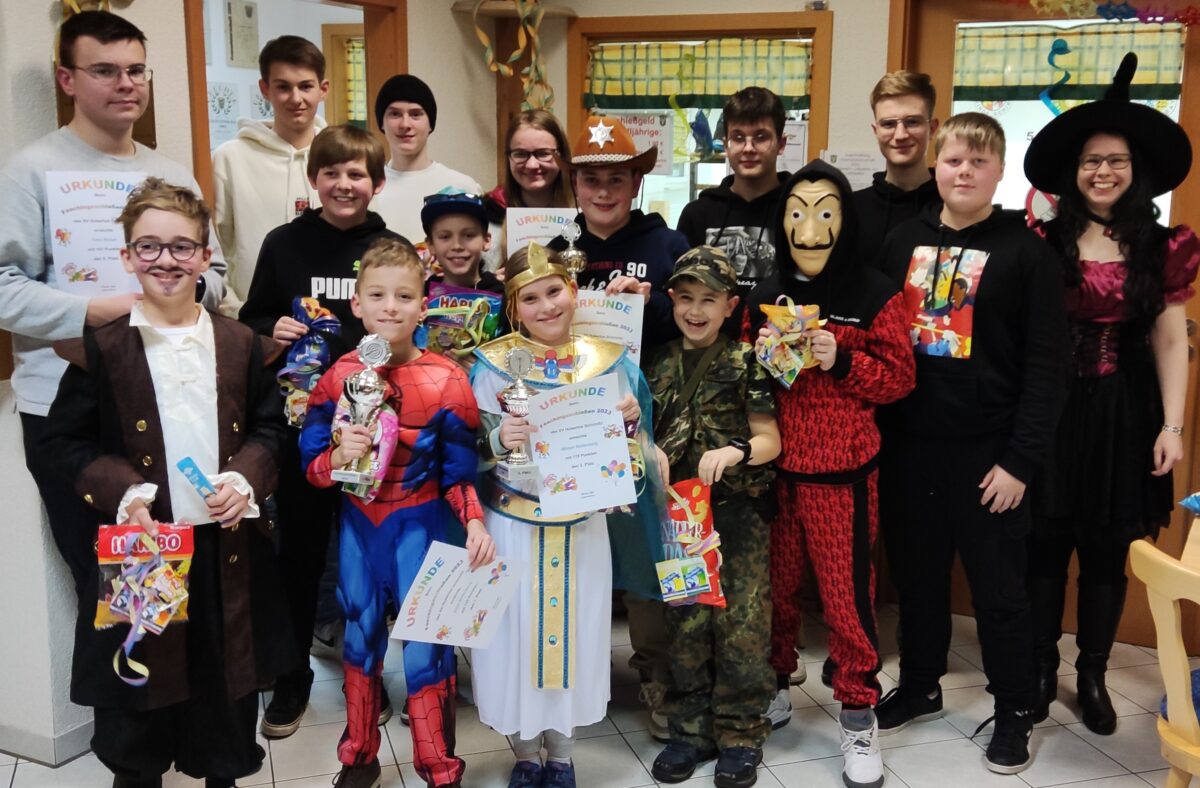 Voll ins Schwarze getroffen: Faschingsschießen der Schirmitzer Schützenjugend