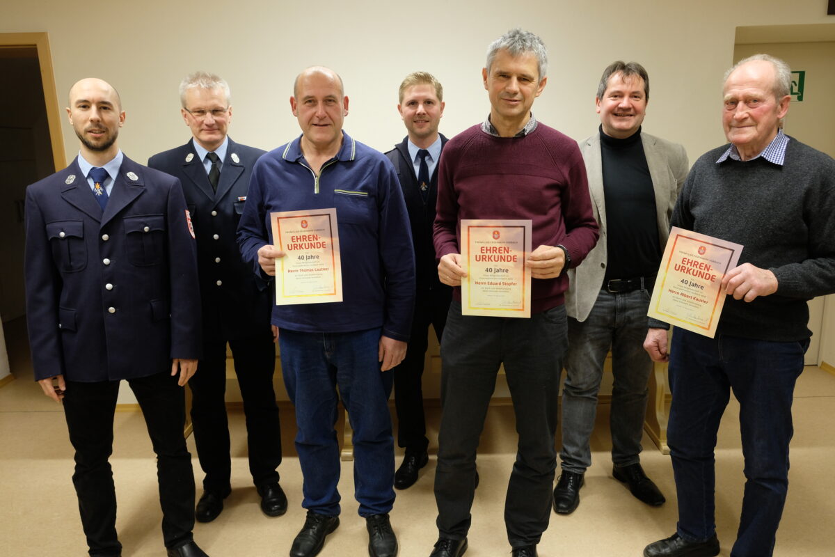Mit Schwung ins neue Jahr: Vorbacher Wehr plant Gerätehaus-Feier