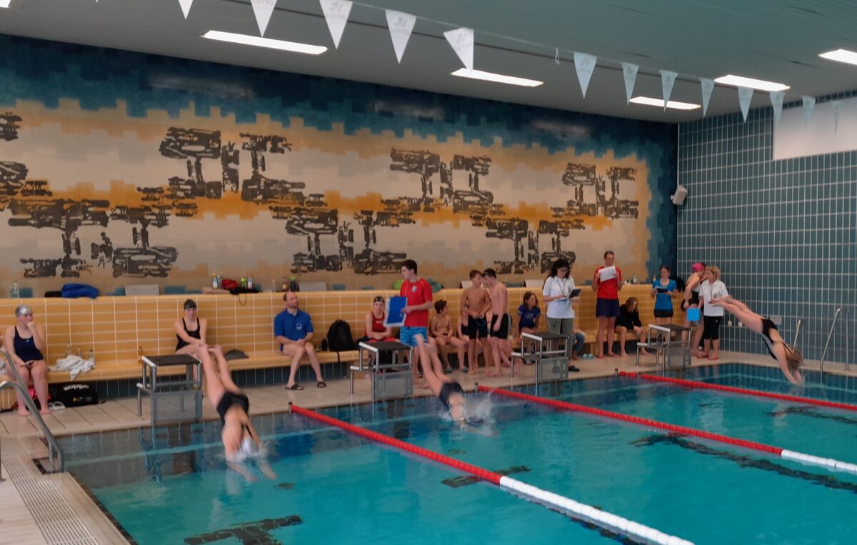 Schließung der kreiseigenen Schwimmhallen am Rosenmontag und Faschingsdienstag