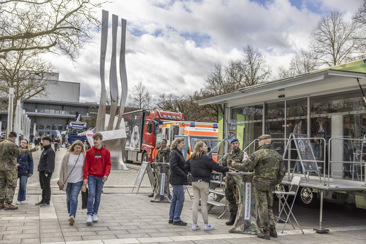 Ausbildungsmesse Nordoberpfalz: Tausende Besucher staunen über die enorme Jobvielfalt