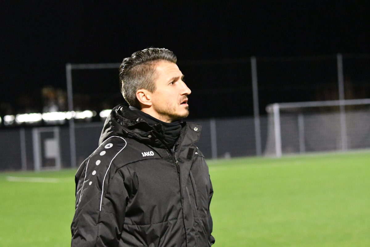 Aufgabe Nummer eins für die SpVgg SV Weiden auf dem Weg zum Ligaerhalt