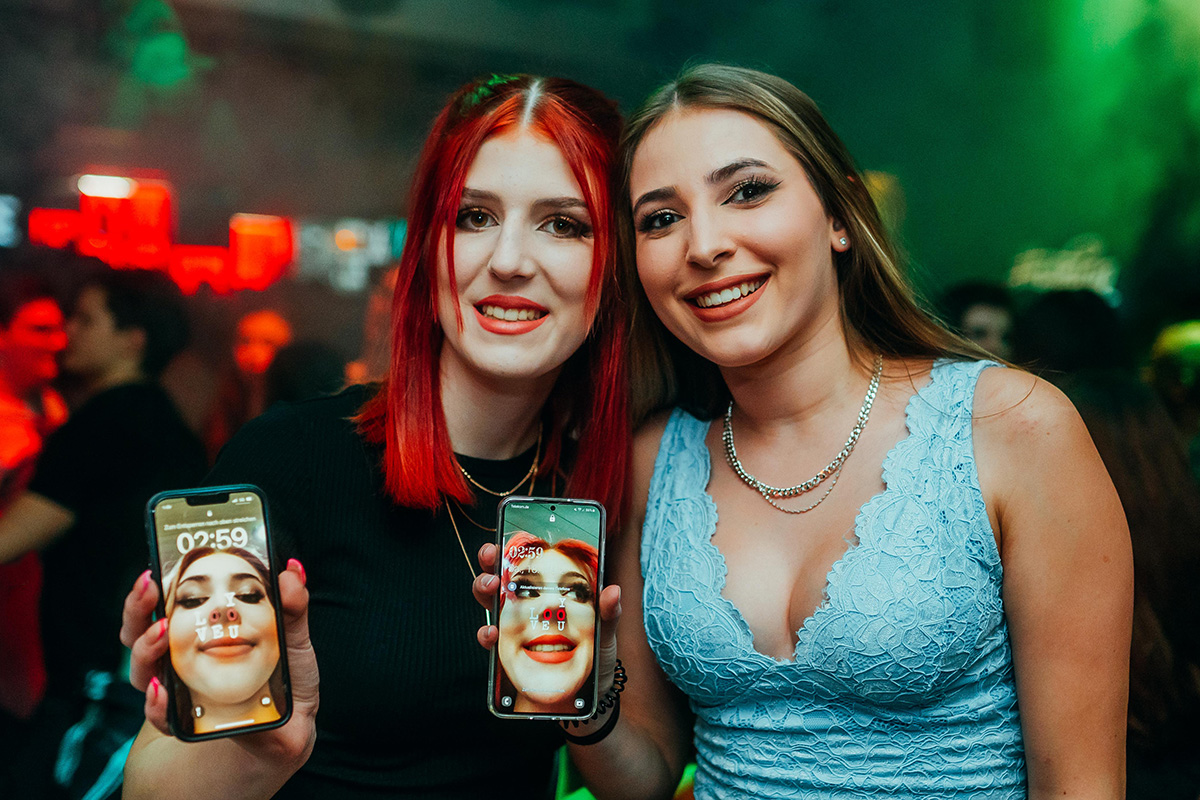 Bildergalerie: Heiße Party mit reichlich 2000er Hits