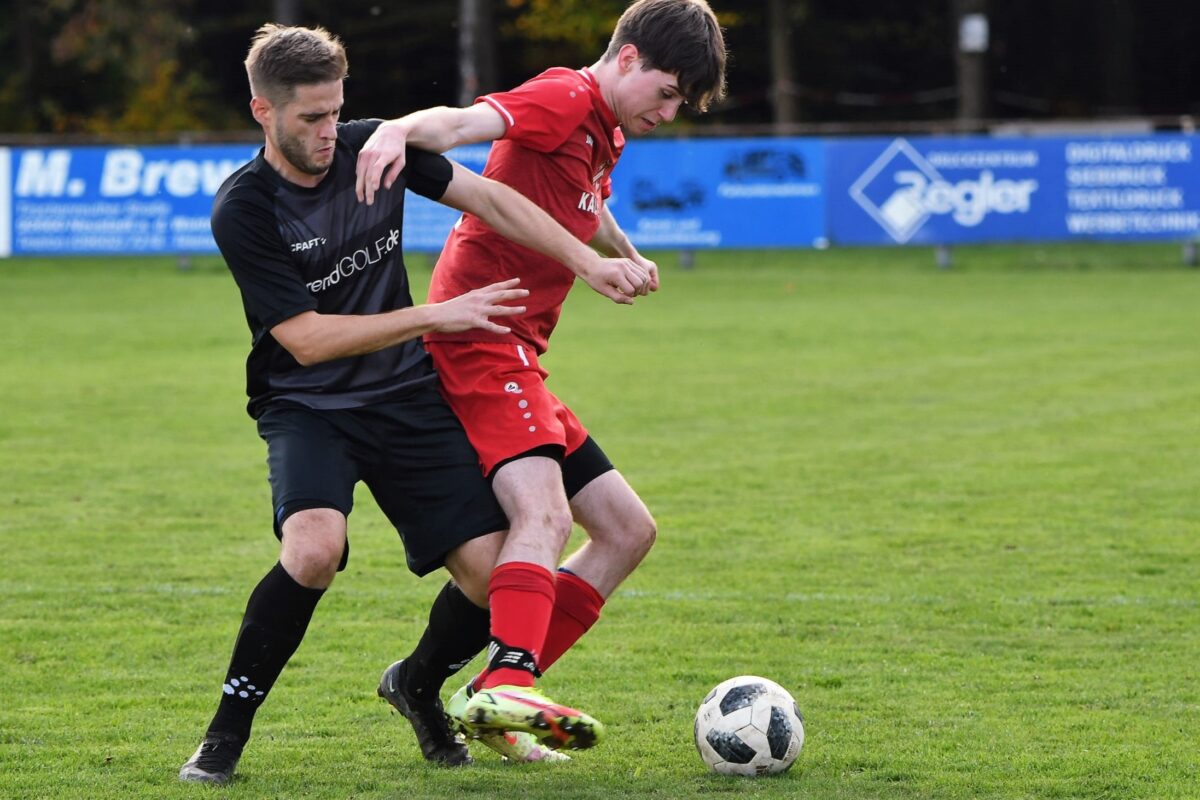 Spitzentrio der Kreisklasse Ost marschiert weiter vorne weg