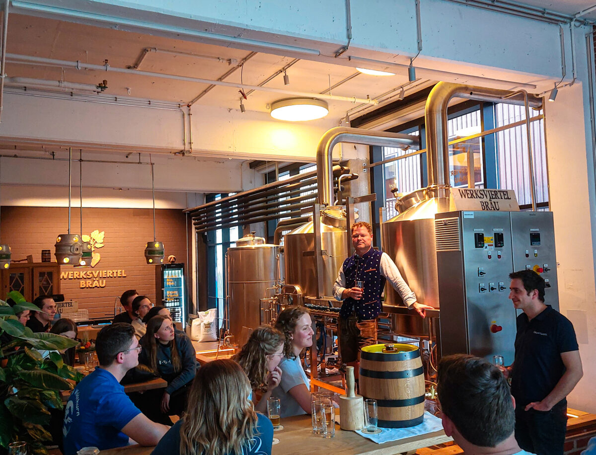 Wo früher Kartoffeln rollten: KLJB Waldthurn erkundet Münchner Werksviertel