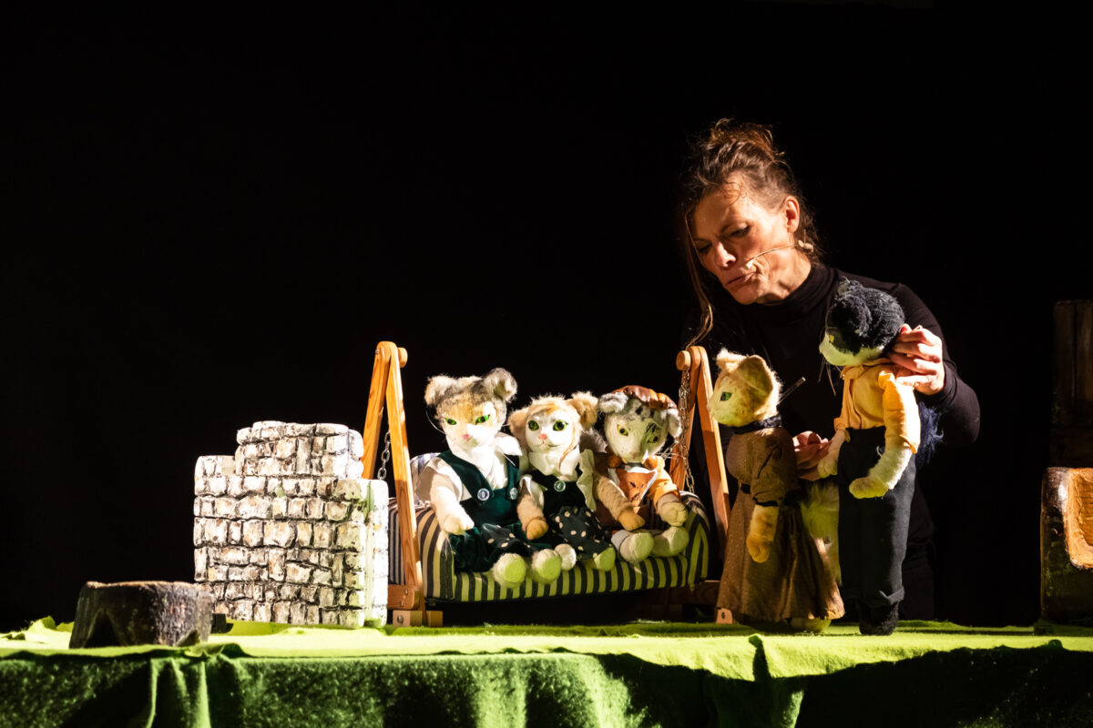 Kinder sollen sagen „Pfoten weg“