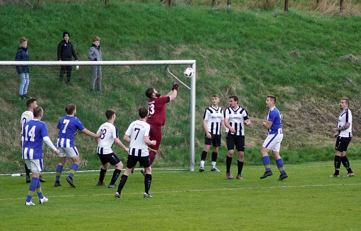 Keine Tore beim mit Spannung erwarteten Derby