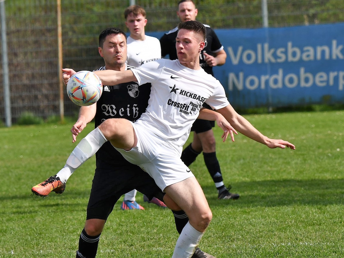 Kreisklasse West: Acht Mannschaften können noch absteigen