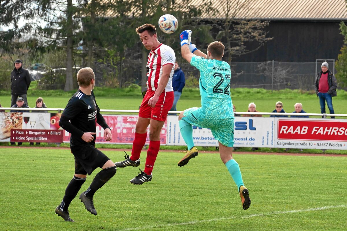 SpVgg Pirk gewinnt A-Klassen-Spitzenspiel in Rothenstadt und macht großen Schritt