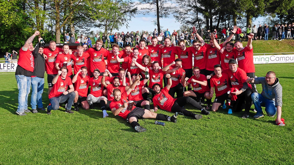 Kreisklassen-Relegation: VfB Rothenstadt eiskalt zum Aufstieg