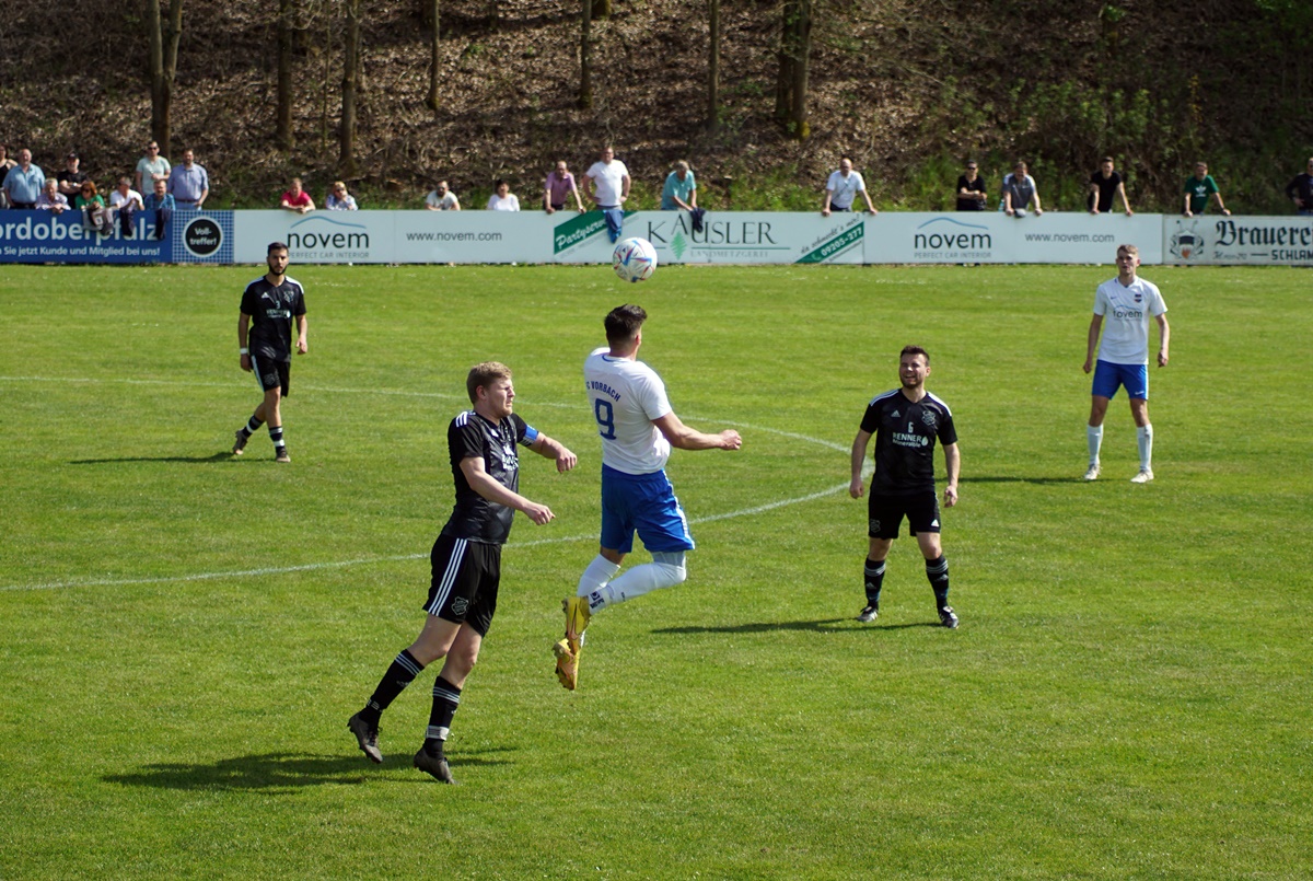 Bezirksliga, wir kommen – Vorbach lässt die Sektkorken knallen