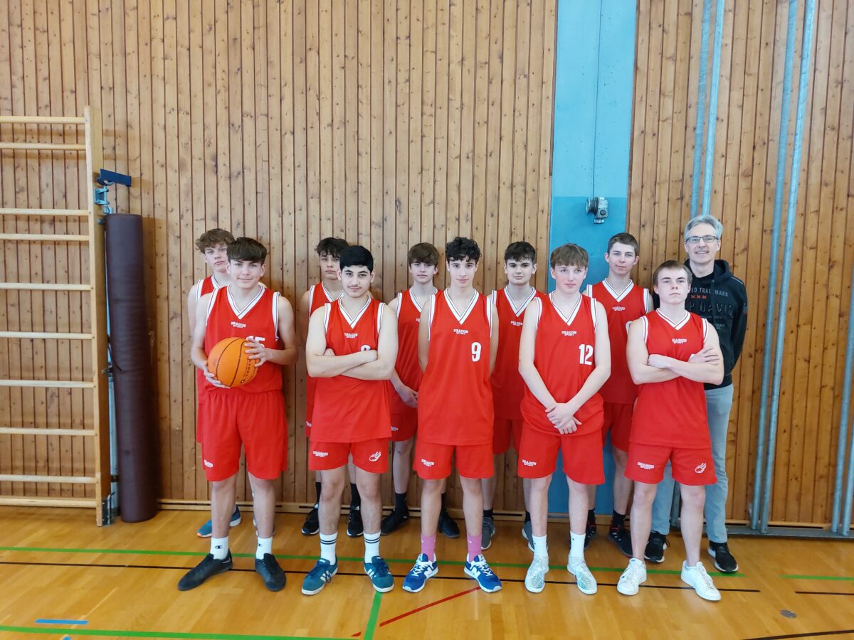 Heißes Turnier für die Basketballer der Mittelschule Tirschenreuth