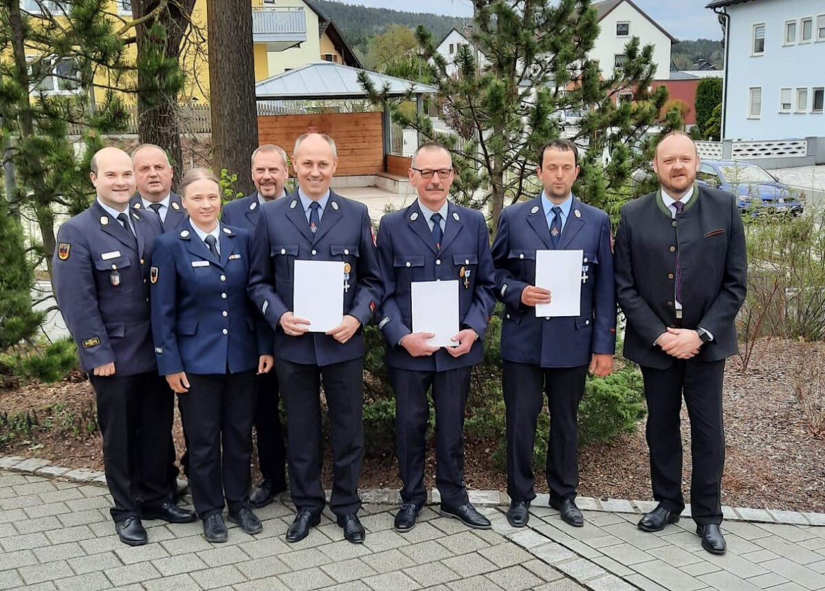 Vollblut Feuerwehrler mit großer Auszeichnung geehrt