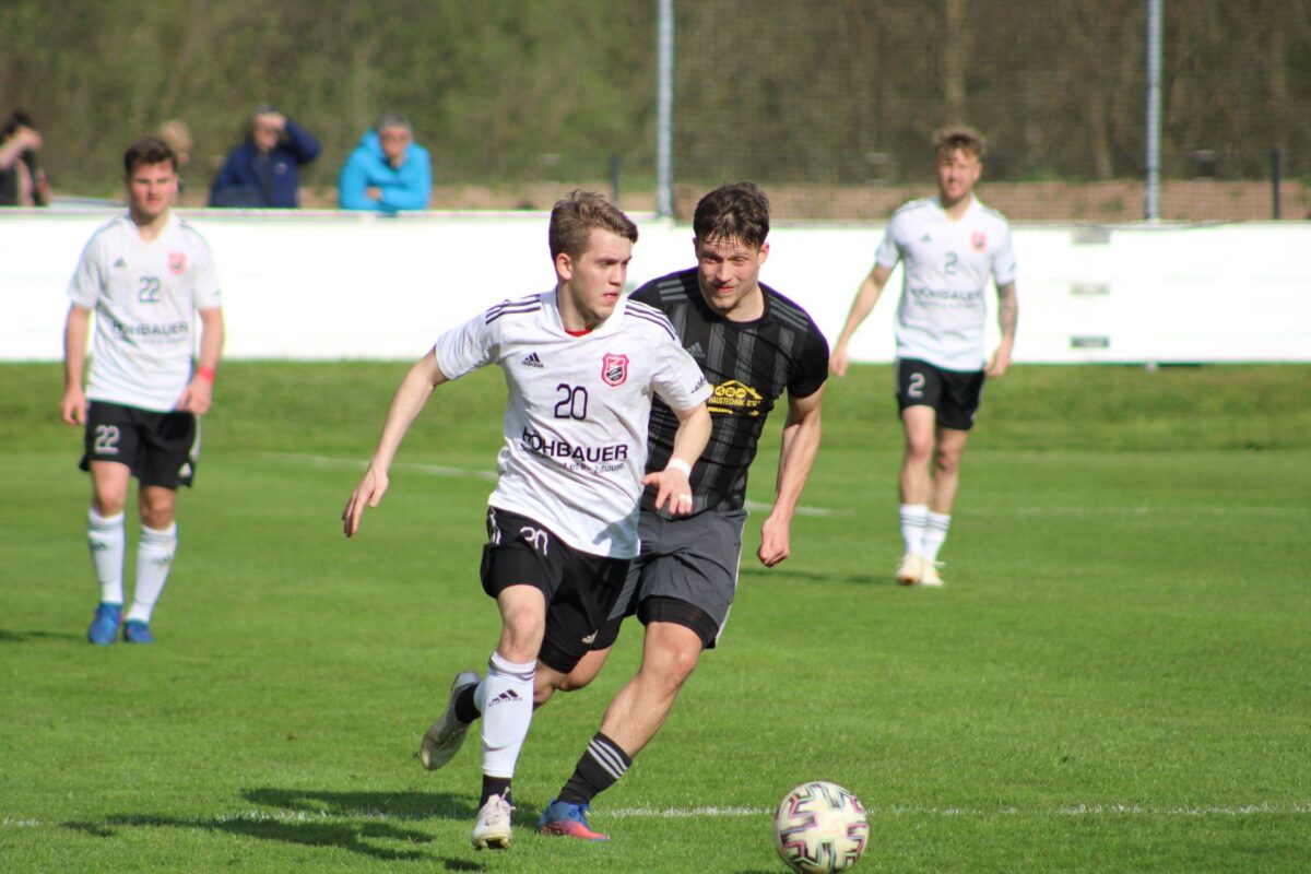 Bezirksliga Nord: Hahnbach wahrt seine Chance auf den Vizemeister-Titel