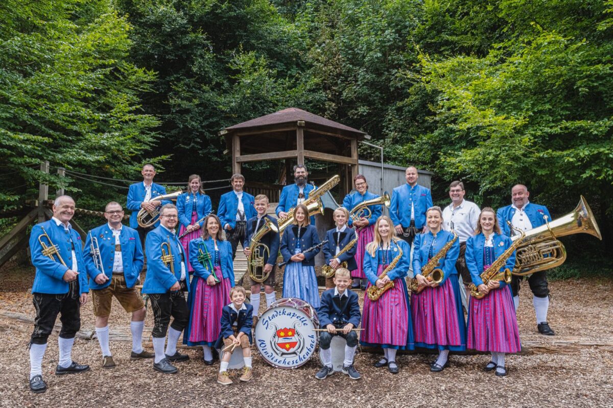 Zünftig und traditionell wird’s beim Pfingstfest am Zoigldenkmal