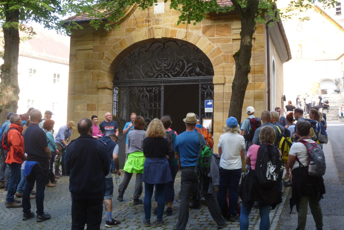 Von Weiherhammer zu Fuß auf den heiligen Berg der Oberpfalz