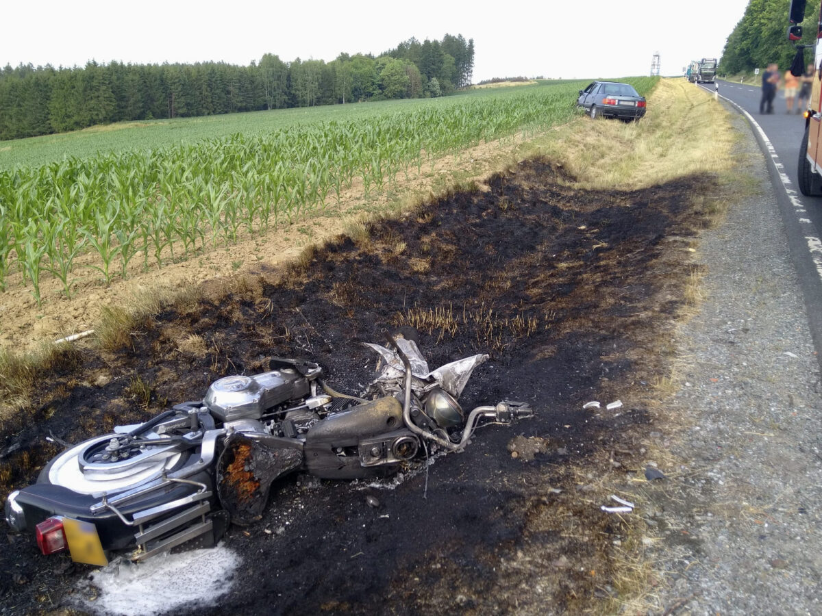 Harley fängt Feuer: Motorradfahrer aus Niederlanden tödlich verunglückt