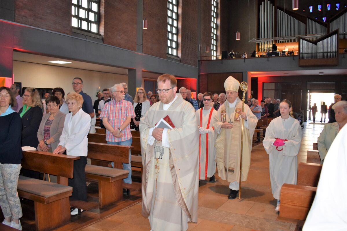 Stimmungsvolles Fest zum 60. Geburtstag der Friedenskirche