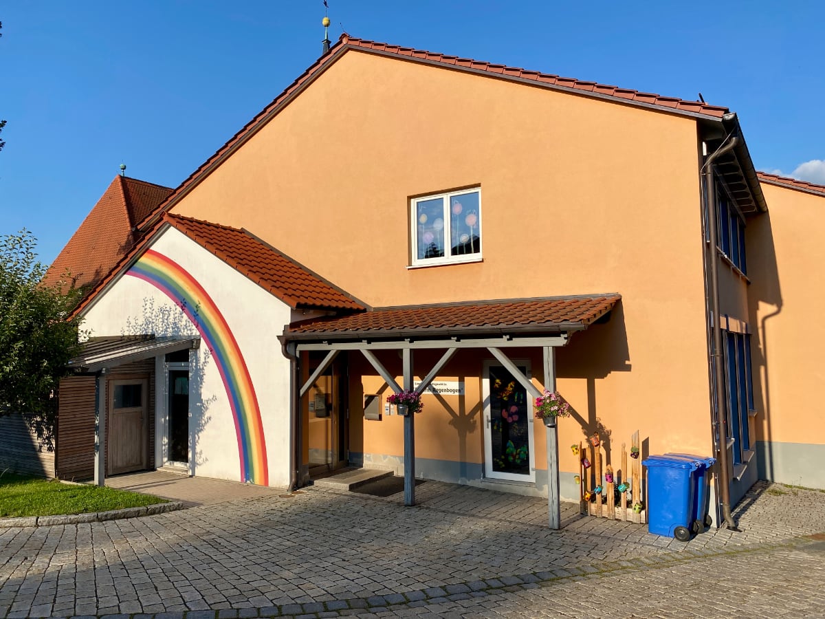 Flosser Kindergärten werden teuer, Eltern zahlen aber weiterhin nichts