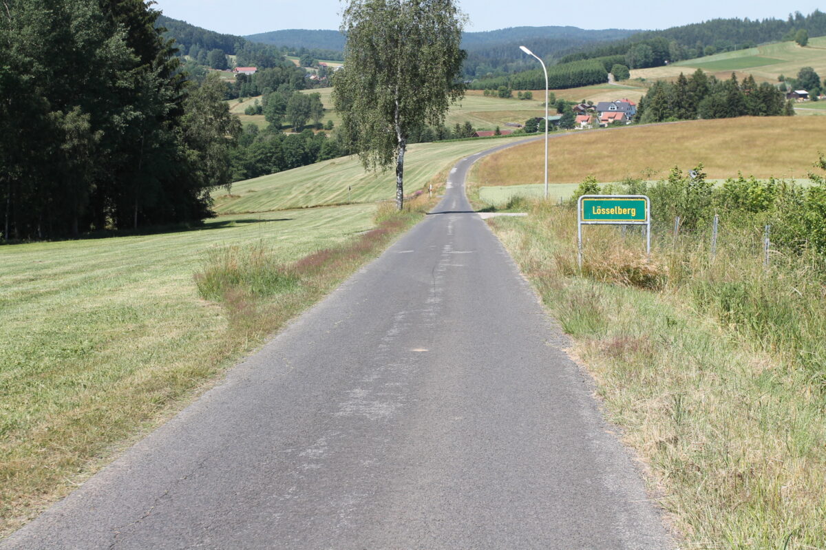 Ab Montag rollen zwischen Lösselmühle und Lösselberg die Bagger