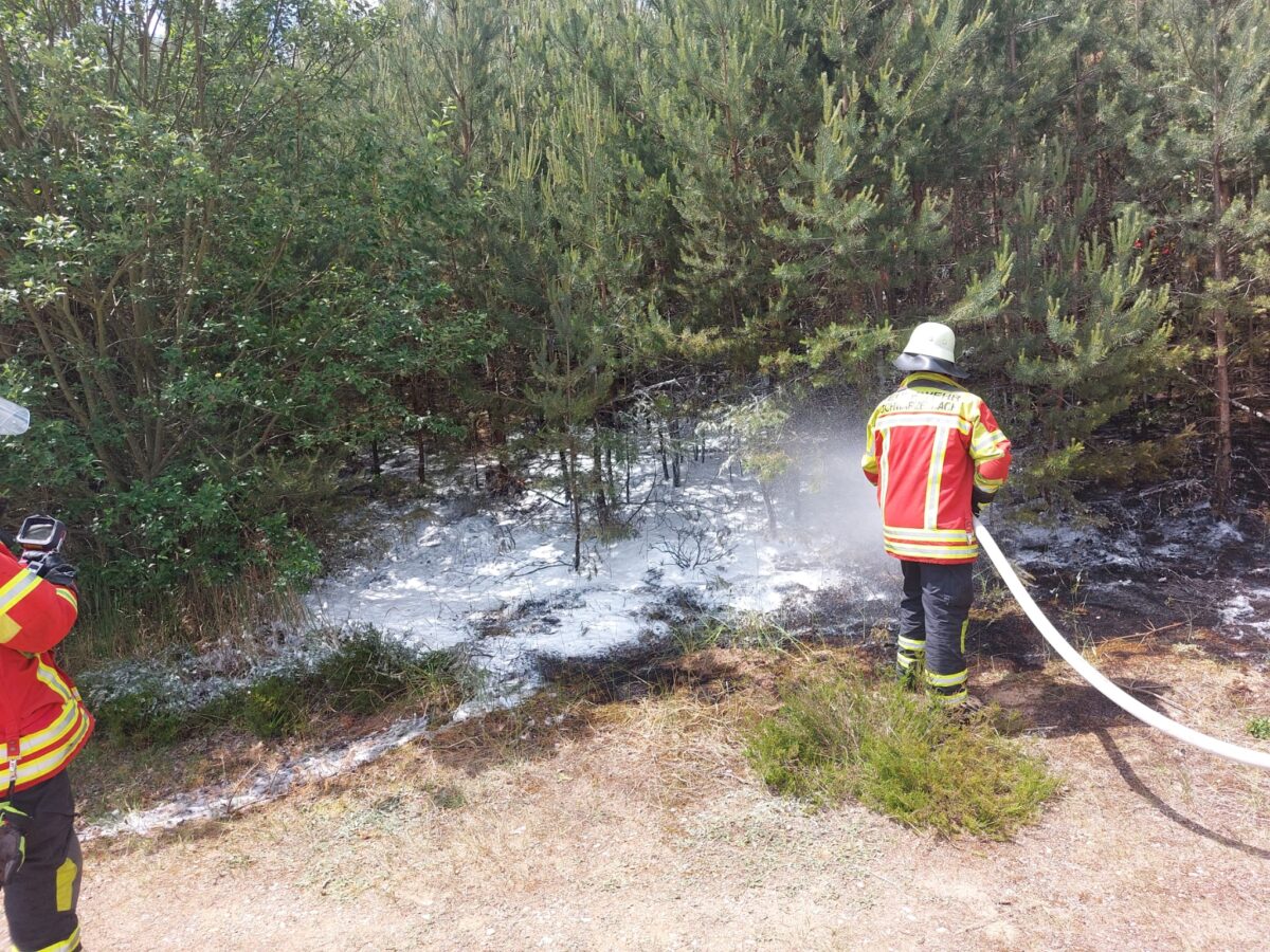 Gleich zwei Waldbrände in Dießfurt am Sonntag