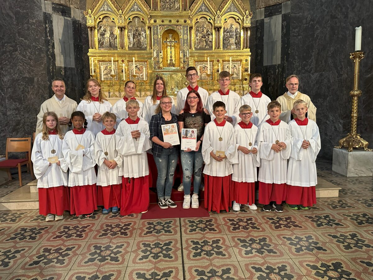 Große Freude über neue Ministranten im Dienste des Herrn