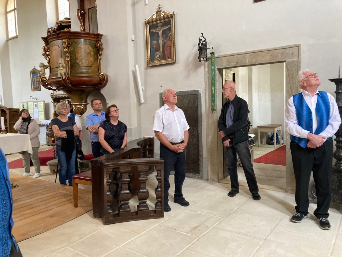 Besuch auf Schloss Manetin und ein Ständchen für den Bürgermeister