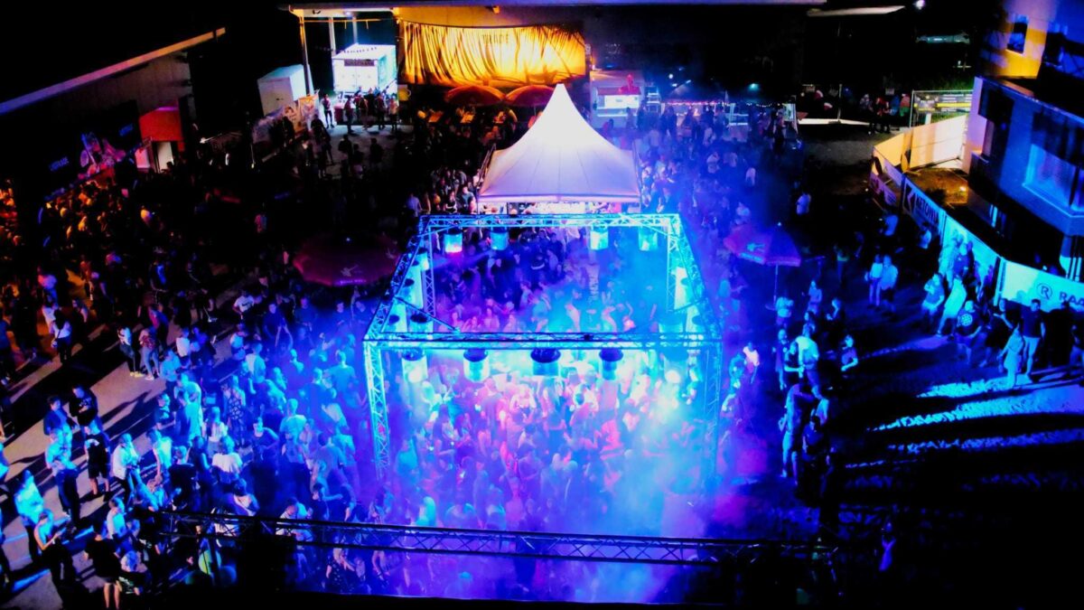 Die Beachparty am Berg – Summer Paradise geht in die zweite Runde