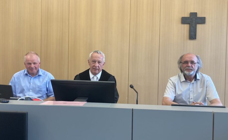 Amtsgericht Weiden Schöffengericht Vergewaltigung