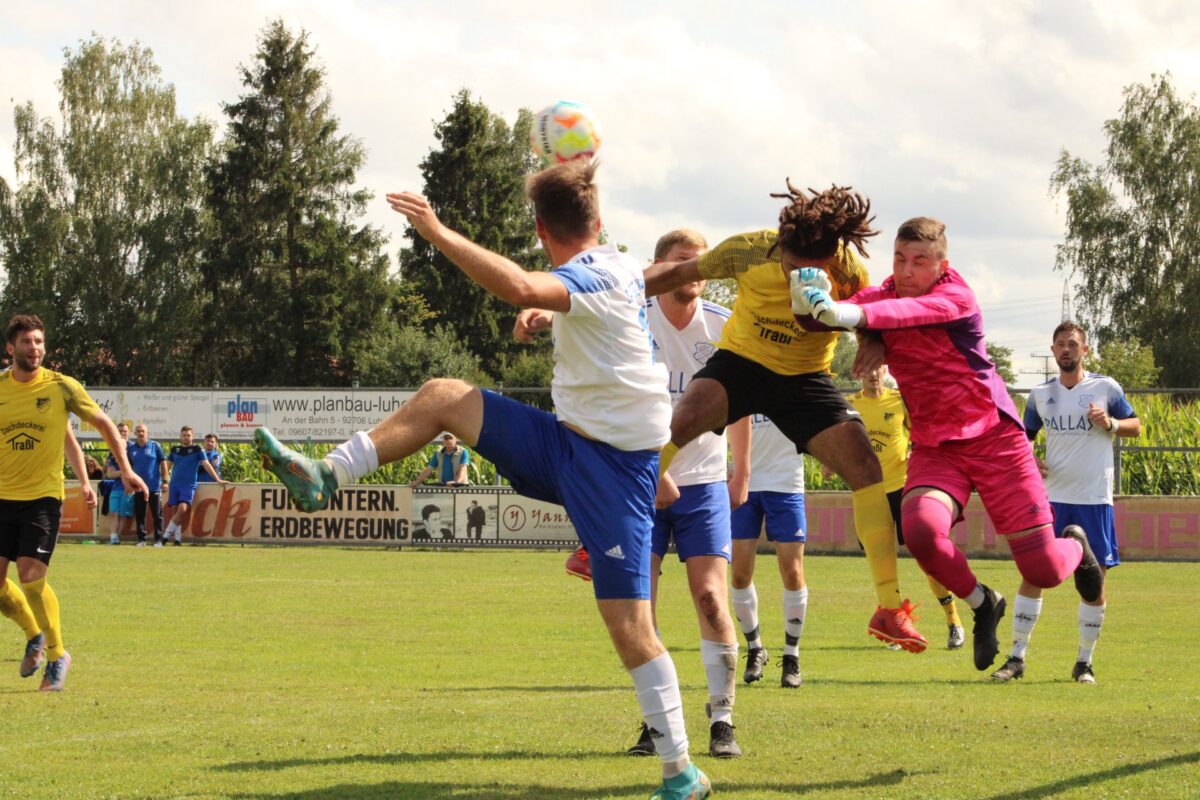 Ex-Bezirksligisten Schirmitz und Kulmain liefern sich eine Partie auf Augenhöhe