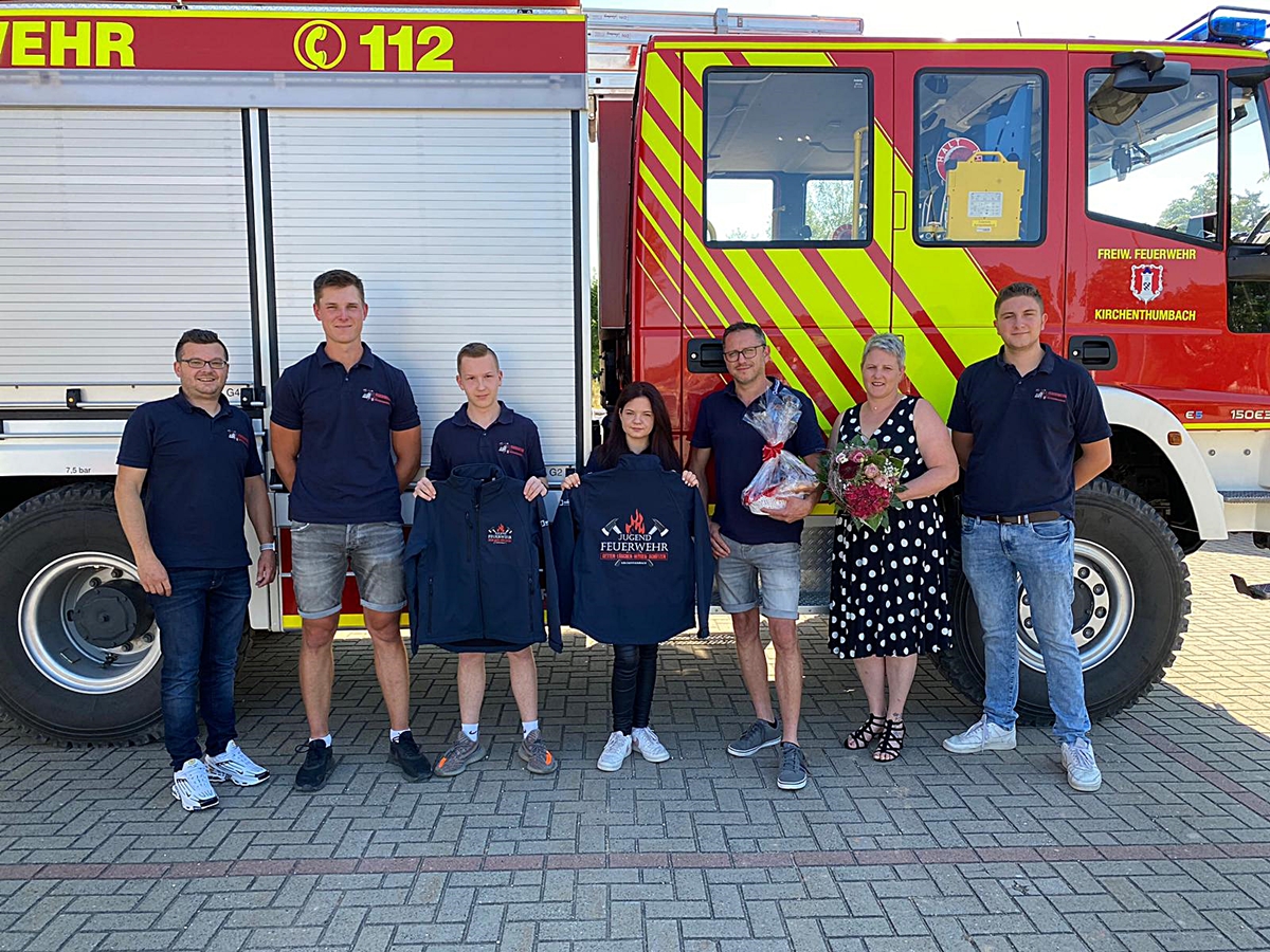 Firma Seemann spendet hochwertige Jacken