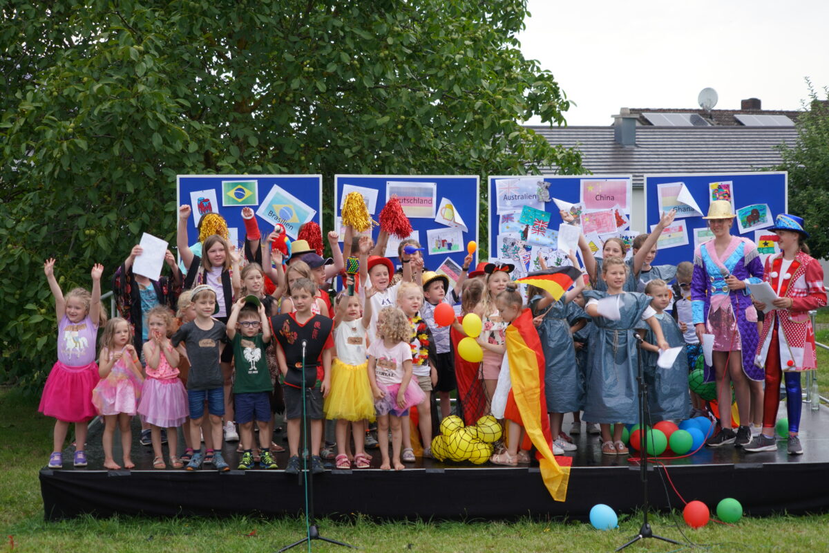 „… und immer schön bunt bleiben“