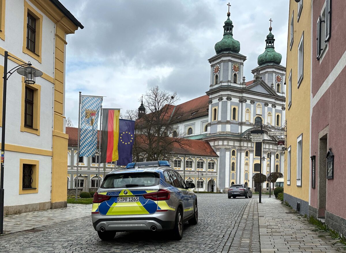 Verbrechen an Lena (10) im Kinderheim: Erdrosselt mit einem LED-Band