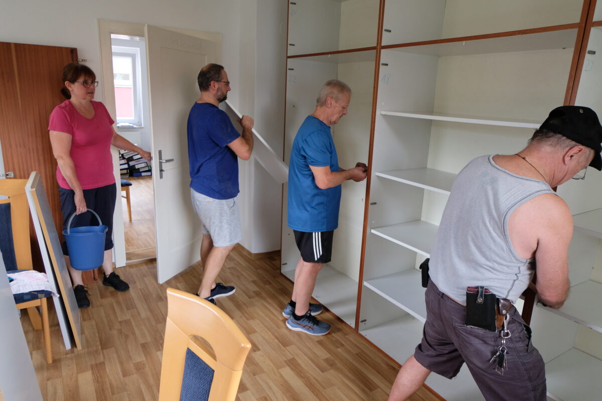 Die kleine Geschichte der Geschäftsstelle des  Flosser Bauvereins