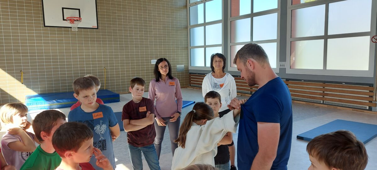 Vorbereitung auf Extremsituationen: Ferienprogramm der CSU