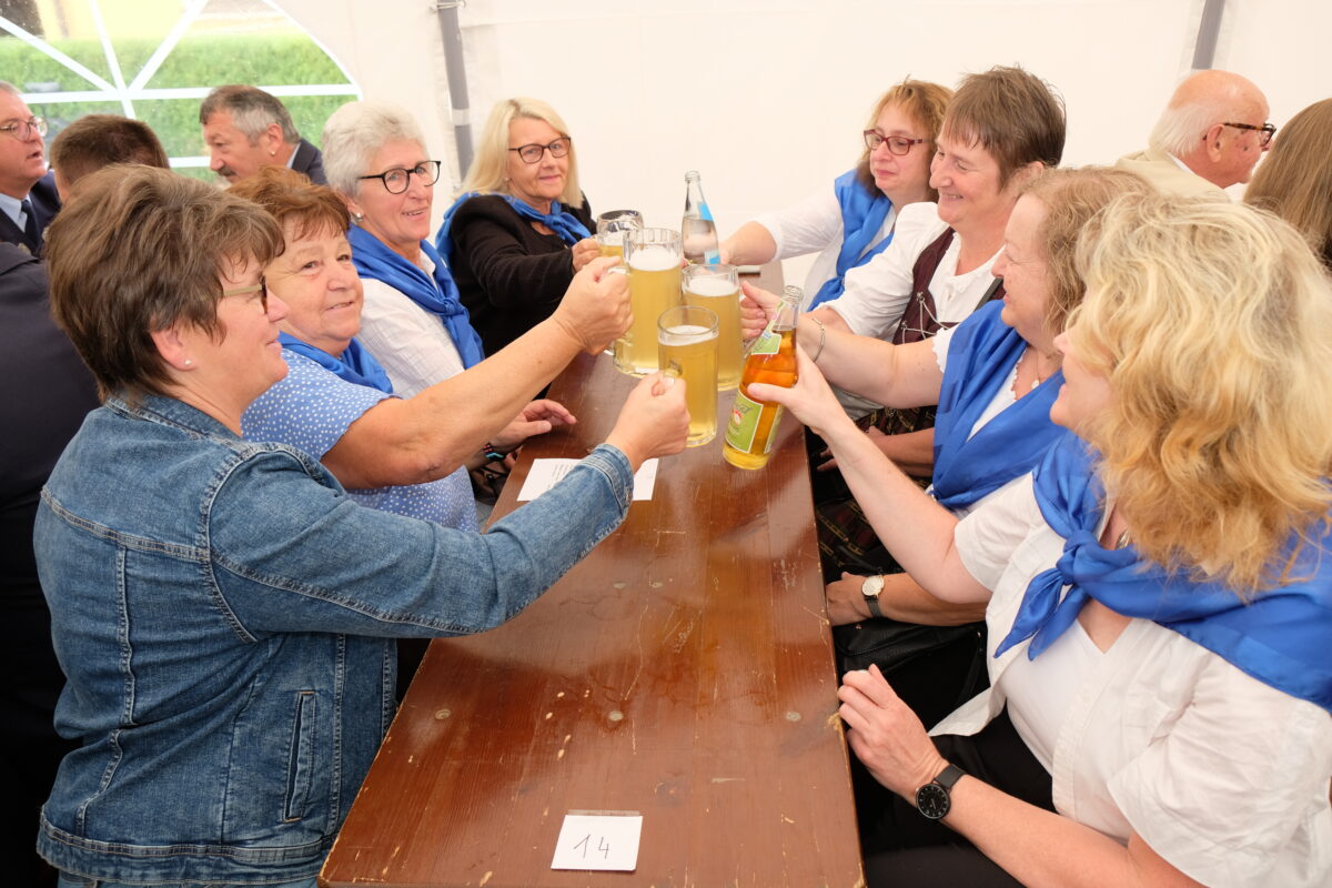 Gleich ein dreifacher Grund zum Feiern in Vorbach