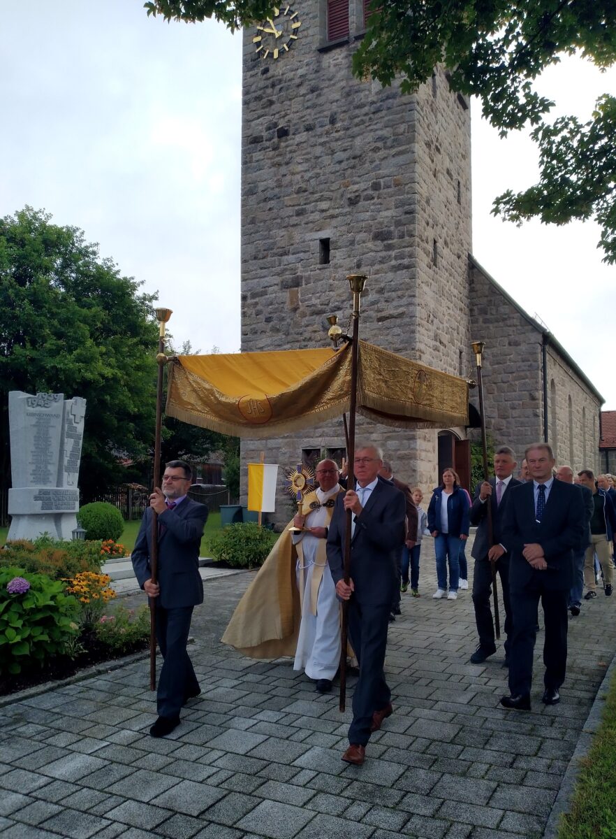 Kleinschwander feiern Patrozinium