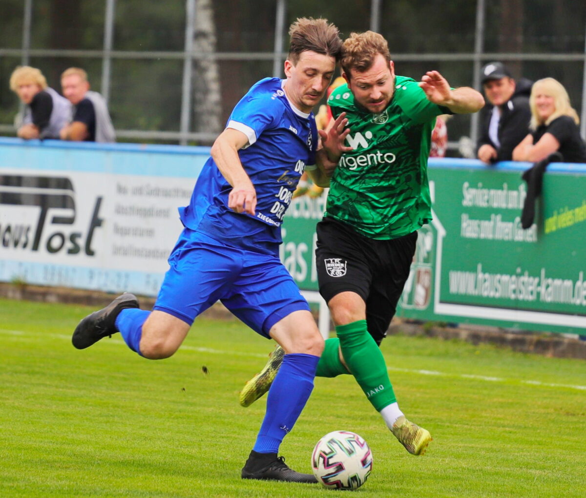 Bezirksliga Nord: Gleich neun Teams jagen Spitzenreiter FC Wernberg
